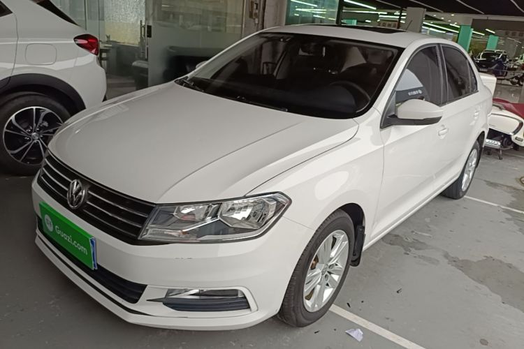 Volkswagen Santana 2018 car image #2