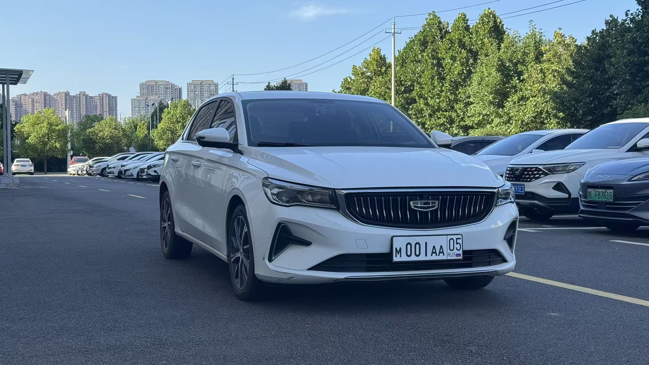 GEELY Emgrand 2023 car image #3