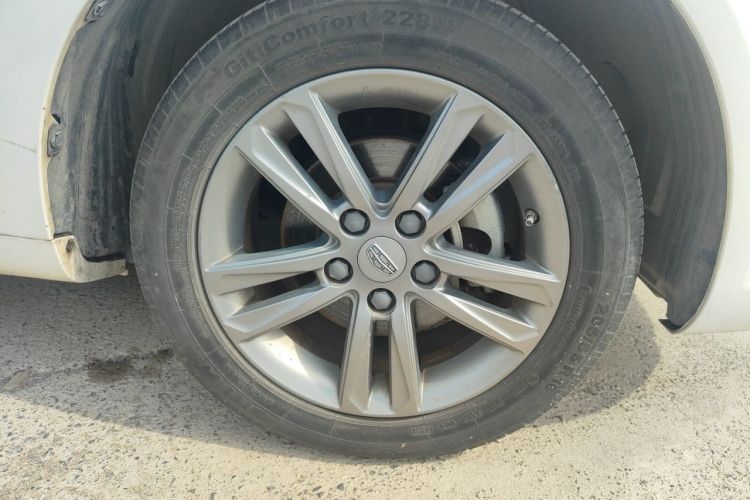 GEELY Emgrand 2017 car image #9
