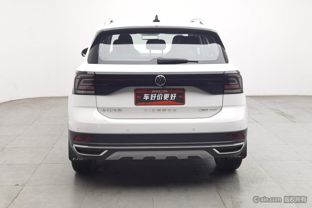 Volkswagen T-Cross 2020 #3 Volkswagen T-Cross 2020 car image #3