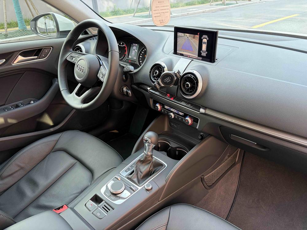 Audi A3 2017 imagen de coche #11
