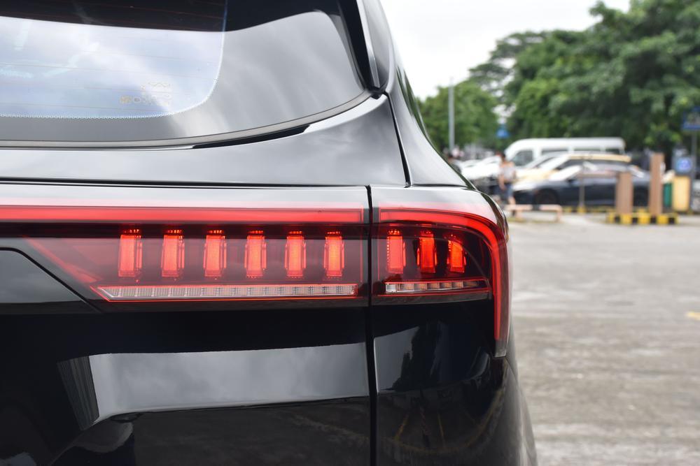 Jetour X70 PLUS 2024 car image #9