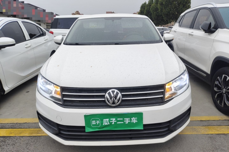 Volkswagen Santana 2017 car image #3