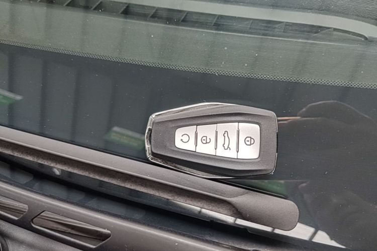GEELY Emgrand GS 2020 car image #9