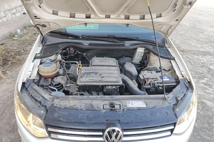 Volkswagen Polo 2016 #20 Volkswagen Polo 2016 car image #20