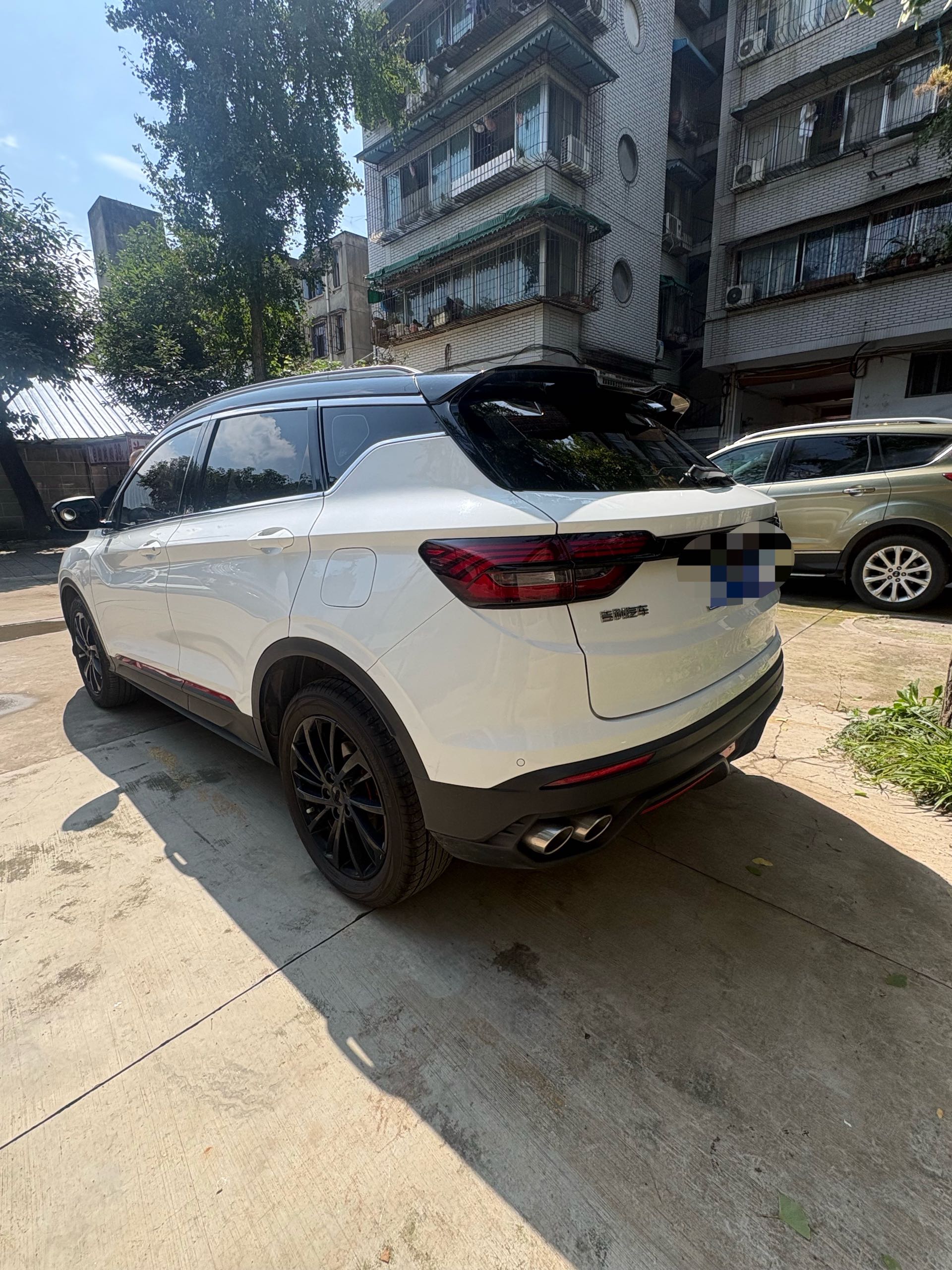GEELY Coolray 2022 #5 GEELY Coolray 2022 car image #5
