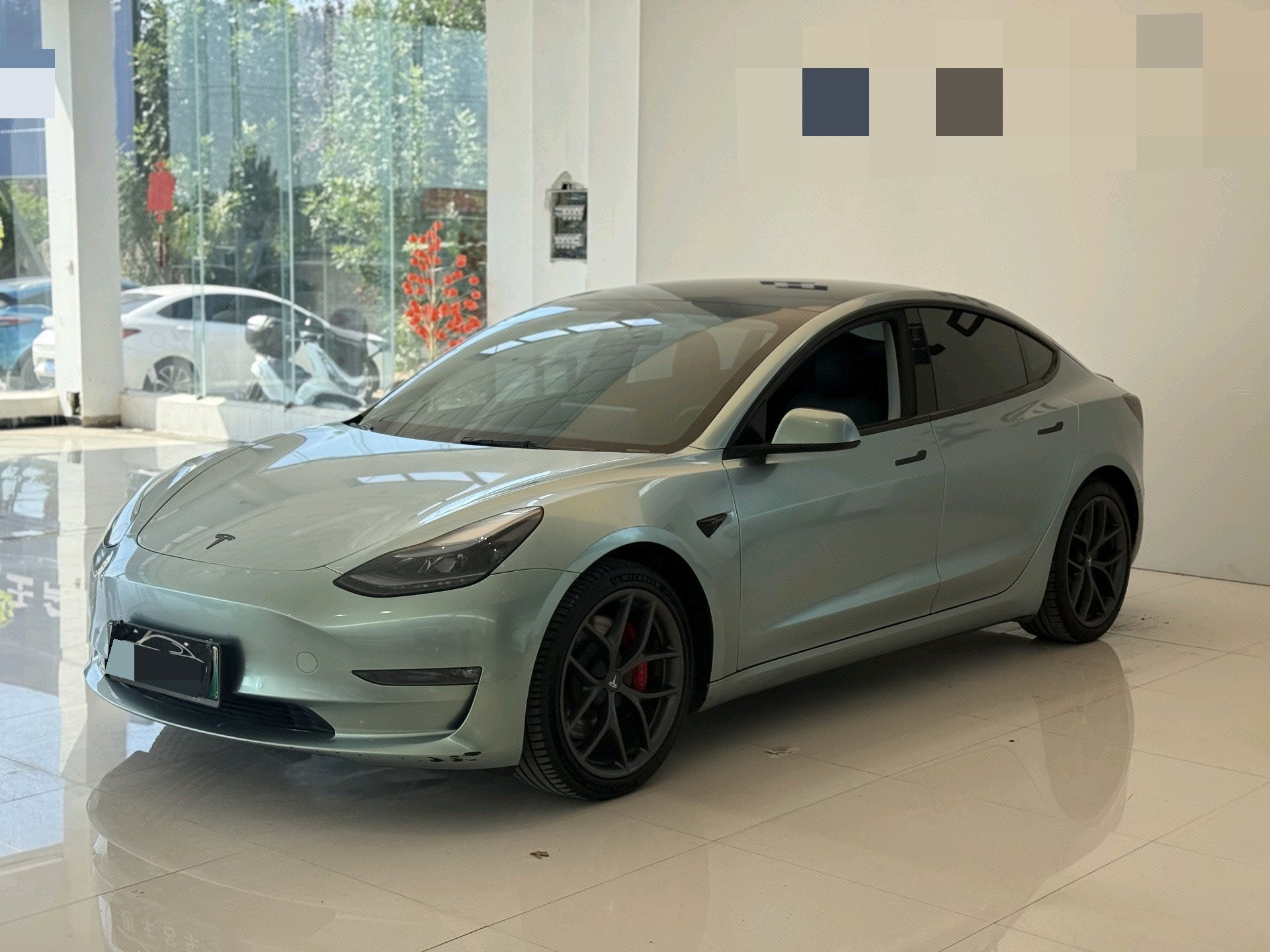 Tesla Model 3 2022 immagine di auto 