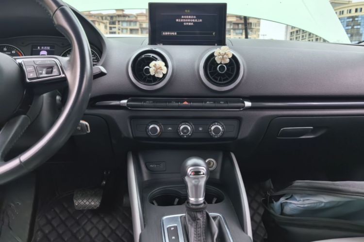 Audi A3 2018 #13 Audi A3 2018 image de voiture #13