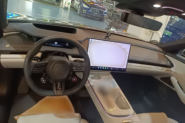 MI SU7 2024 car image #10