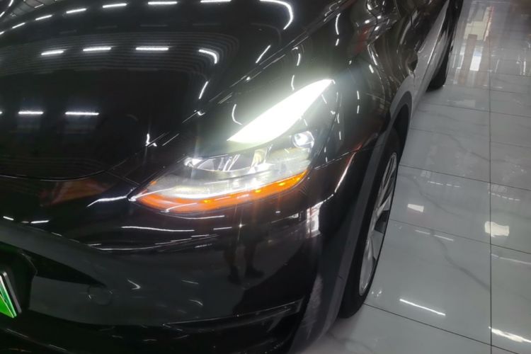 Tesla Model Y 2023 #23 Tesla Model Y 2023 car image #23