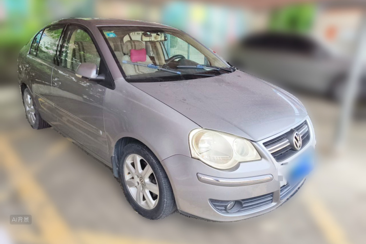 Volkswagen Polo 2010 car image #4