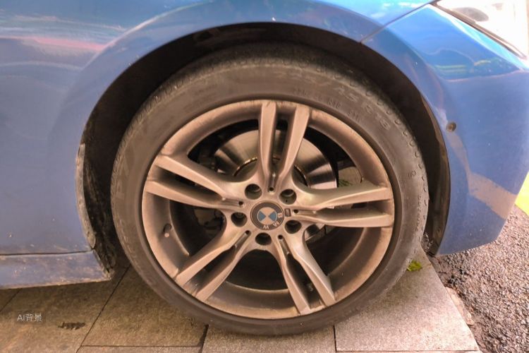 BMW 3 Series 2018 #9 BMW 3 Series 2018 car image #9