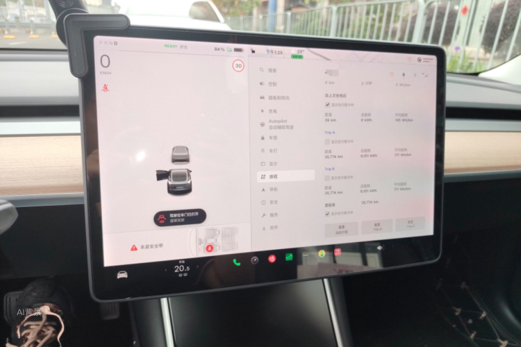 Tesla Model 3 2020 #15 Tesla Model 3 2020 car image #15