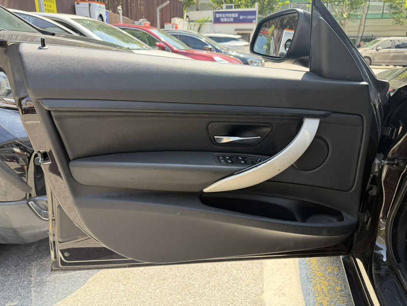 BMW 3 Series GT 2014 #3 BMW 3 Series GT 2014 car image #3