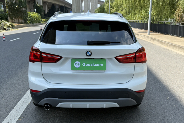 BMW X1 2017 #3 BMW X1 2017 car image #3