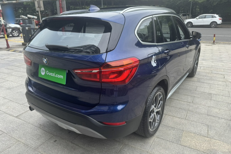 BMW X1 2018 #7 BMW X1 2018 immagine di auto #7