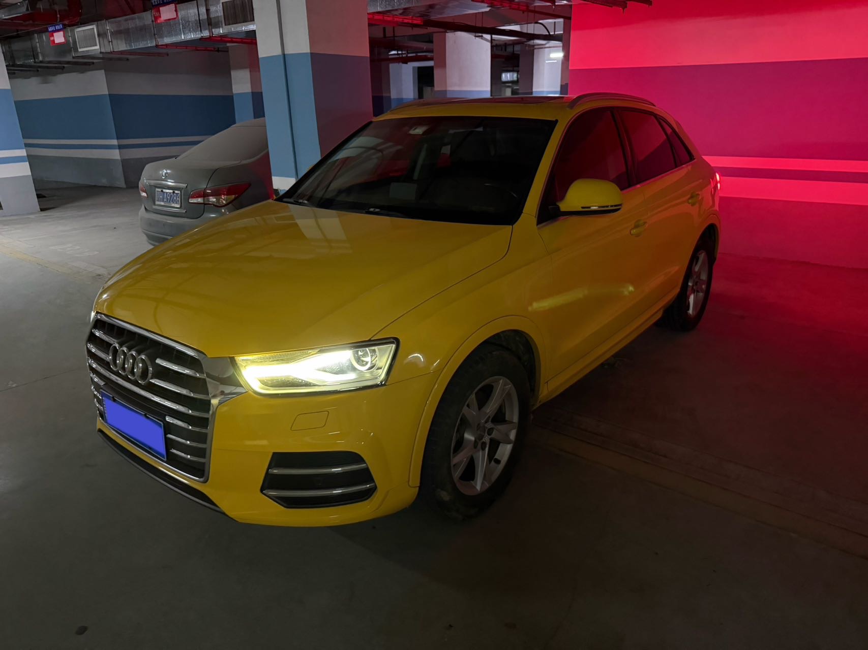 Audi Q3 2016 car image 