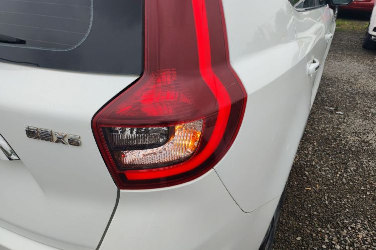 GEELY Vision X6 2019 immagine di auto #8