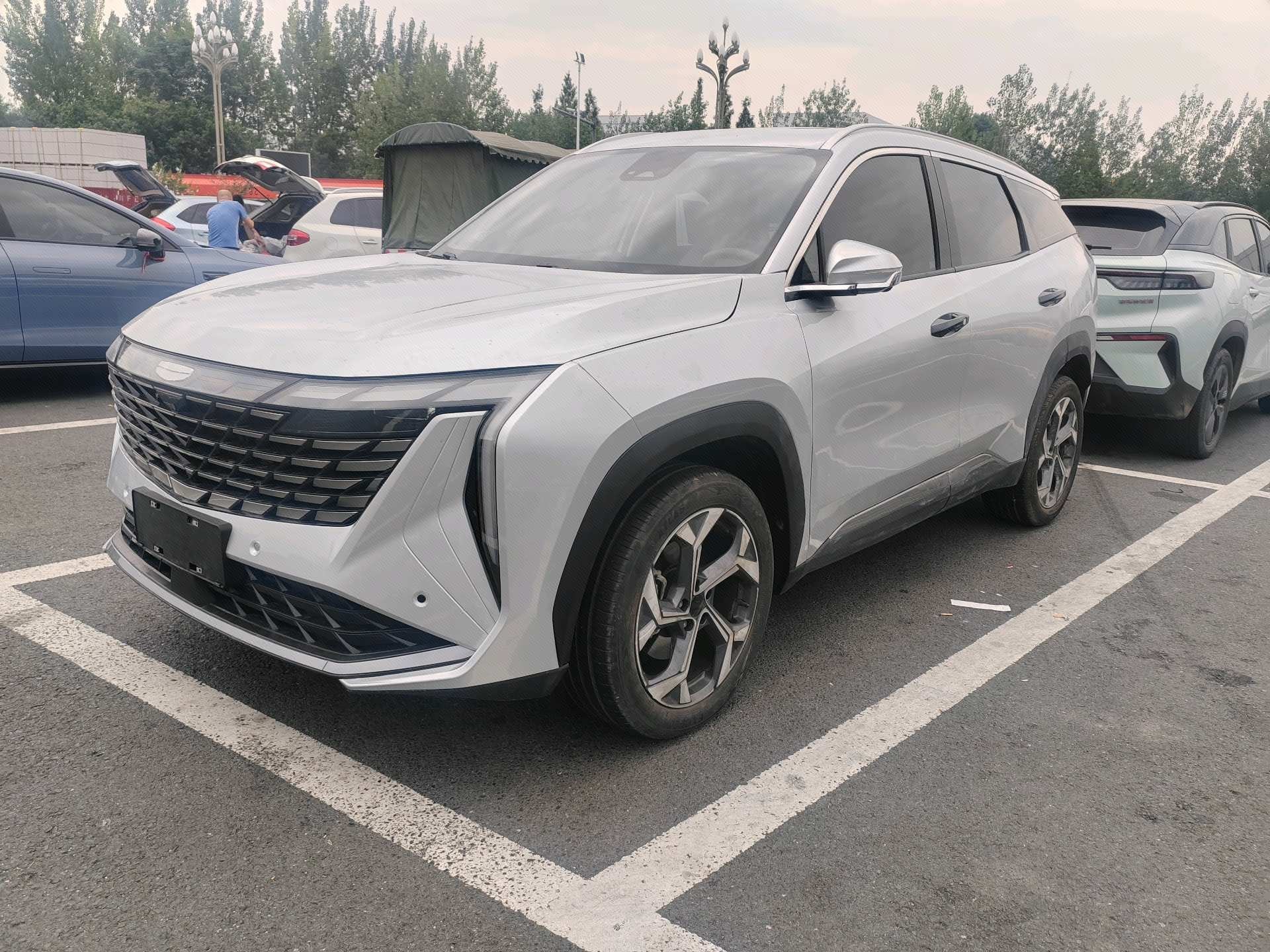 GEELY Boyue L 2023 GEELY Boyue L 2023 car image