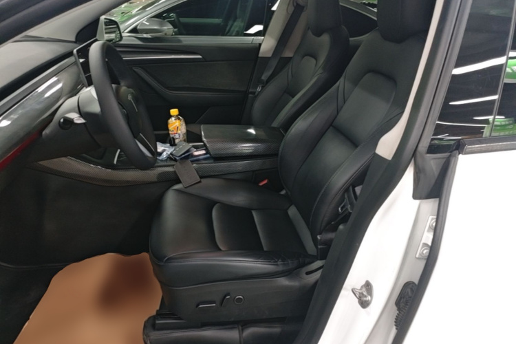 Tesla Model Y 2023 #15 Tesla Model Y 2023 car image #15