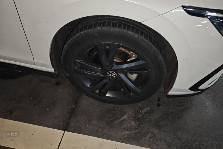 Volkswagen Golf 2022 car image #9