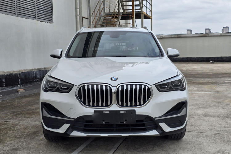 BMW X1 2020 car image #3