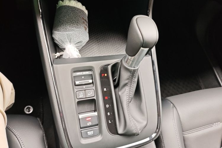 Honda CR-V 2026 #16 Honda CR-V 2026 car image #16