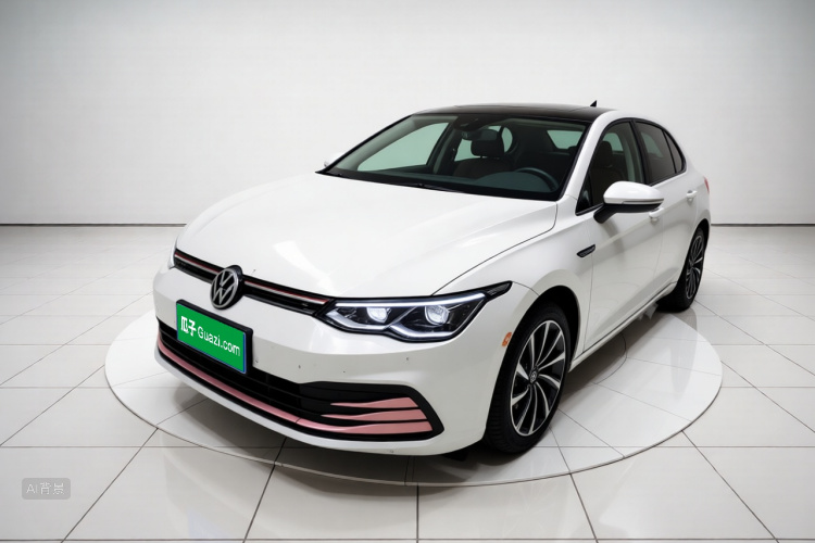 Volkswagen Golf 2023 car image #2