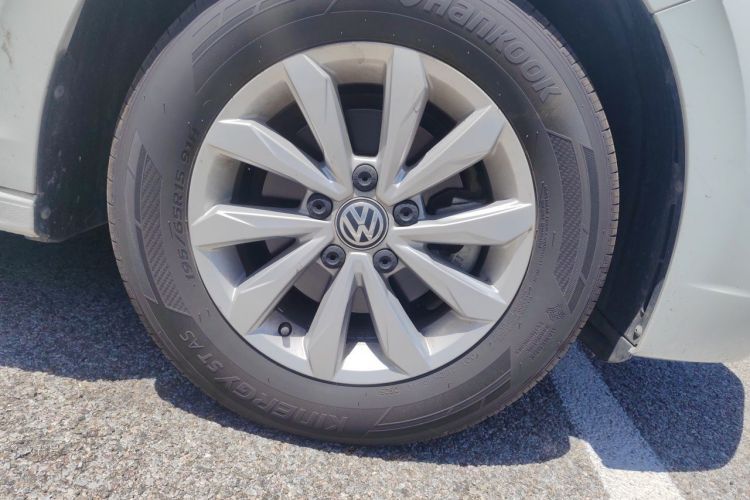 Volkswagen Bora 2020 car image #9