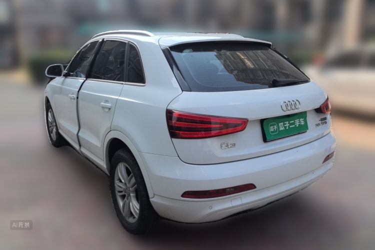 Audi Q3 2014 car image #5
