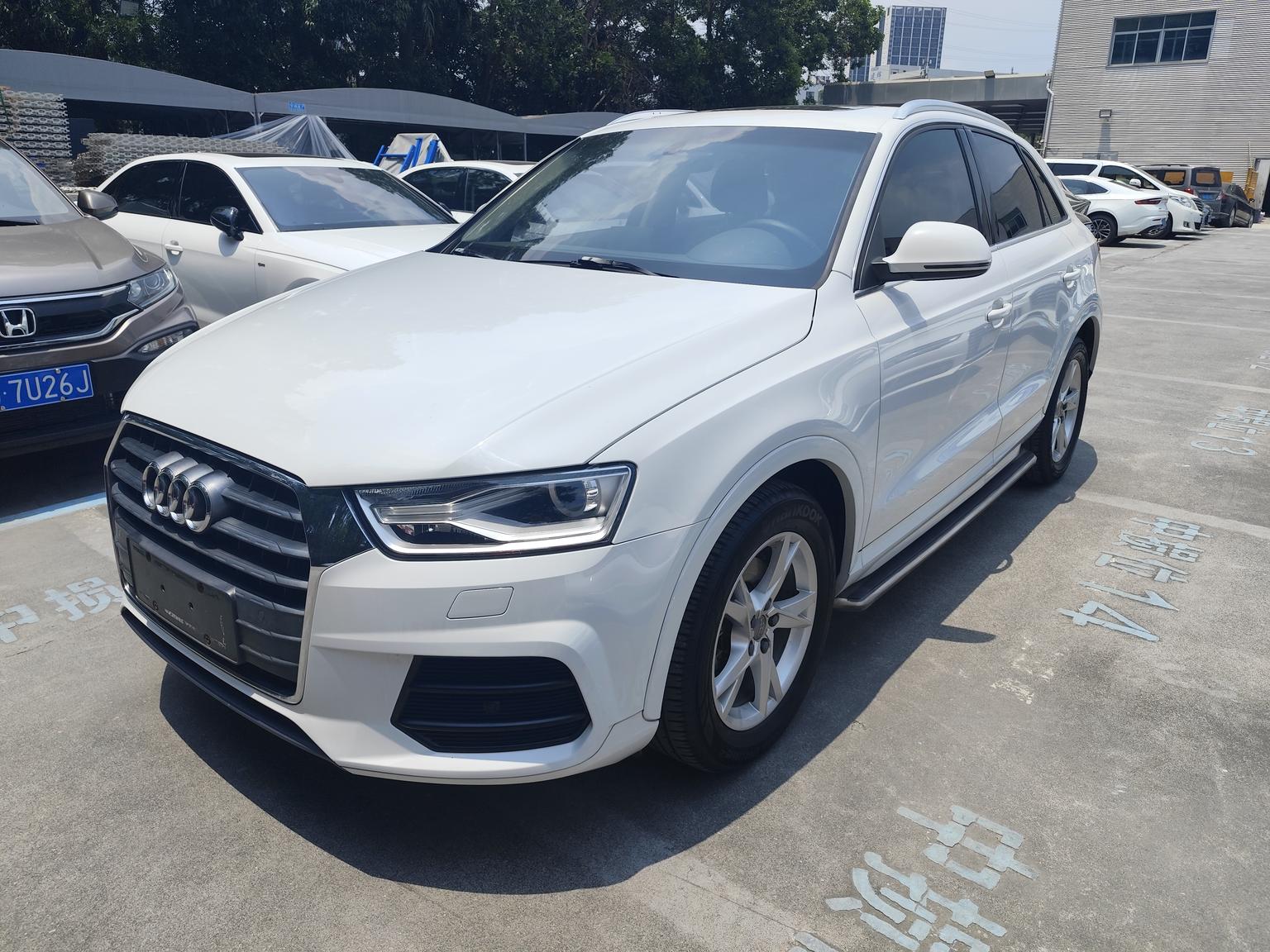 Audi Q3 2017 immagine di auto 