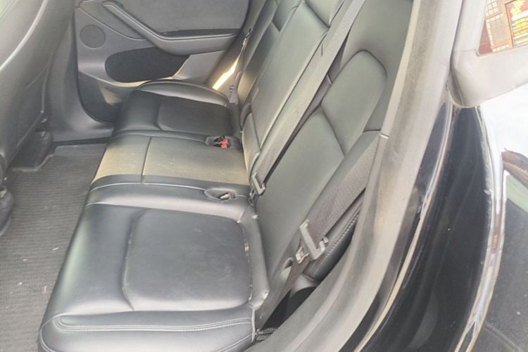 Tesla Model Y 2022 #19 Tesla Model Y 2022 car image #19