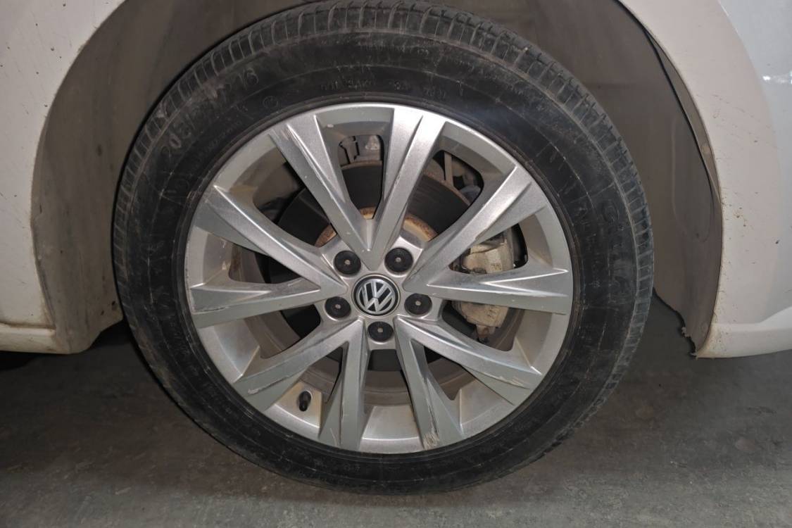 Volkswagen Lavida 2018 car image #9