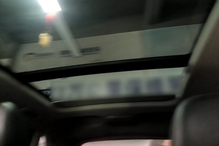 Audi Q3 2021 car image #18