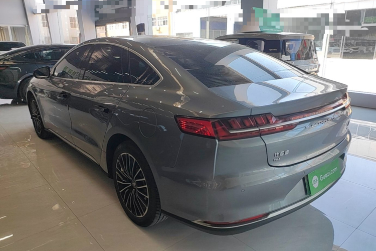 BYD Han 2022 car image #5