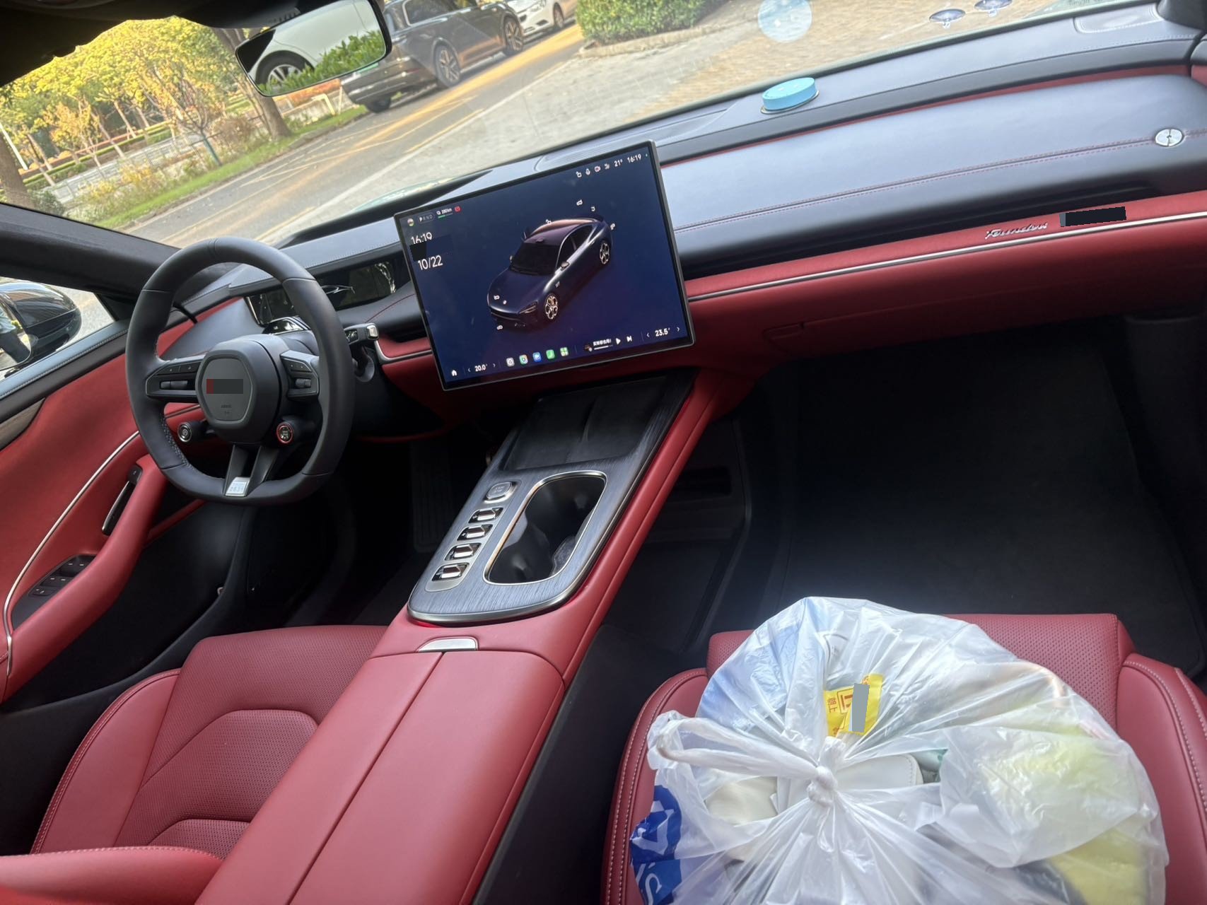 2024 car image #6