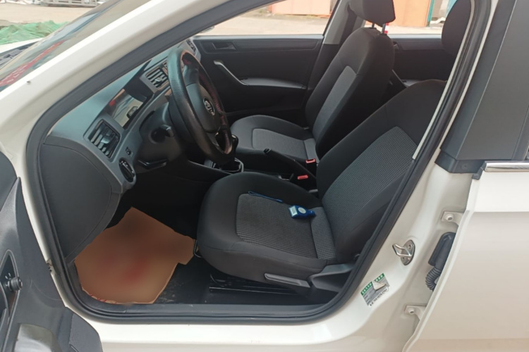 Volkswagen Santana 2018 #15 Volkswagen Santana 2018 car image #15