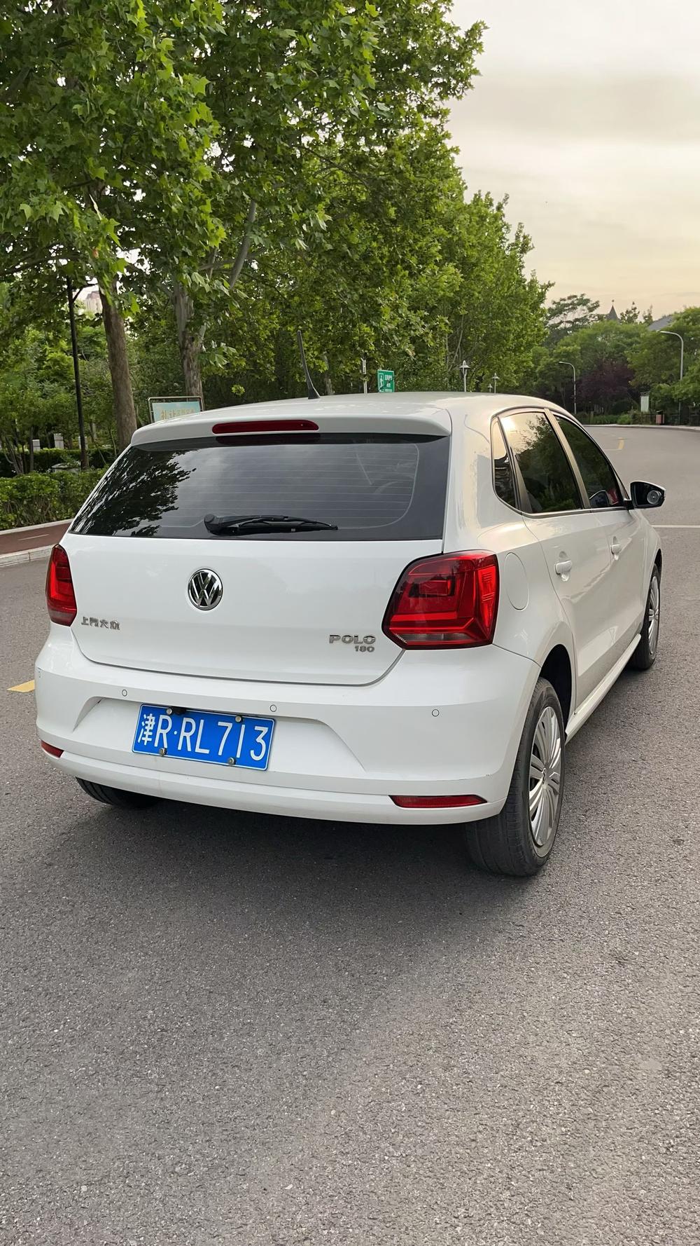 Volkswagen Polo 2018 car image #3