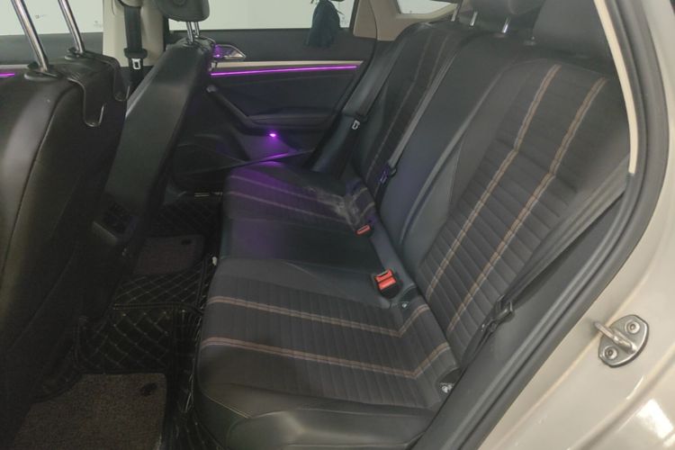Volkswagen Lavida 2019 car image #17