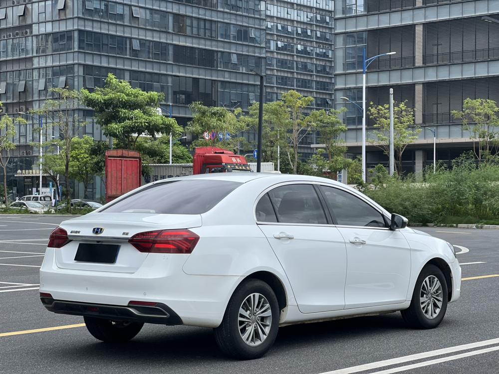 GEELY Emgrand 2018 #6 GEELY Emgrand 2018 car image #6