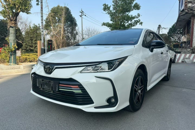 Toyota Corolla 2020 car image #2