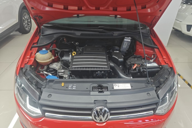 Volkswagen Polo 2017 car image #20