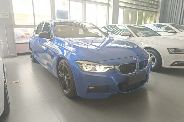 BMW 3 Series 2018 #4 BMW 3 Series 2018 car image #4
