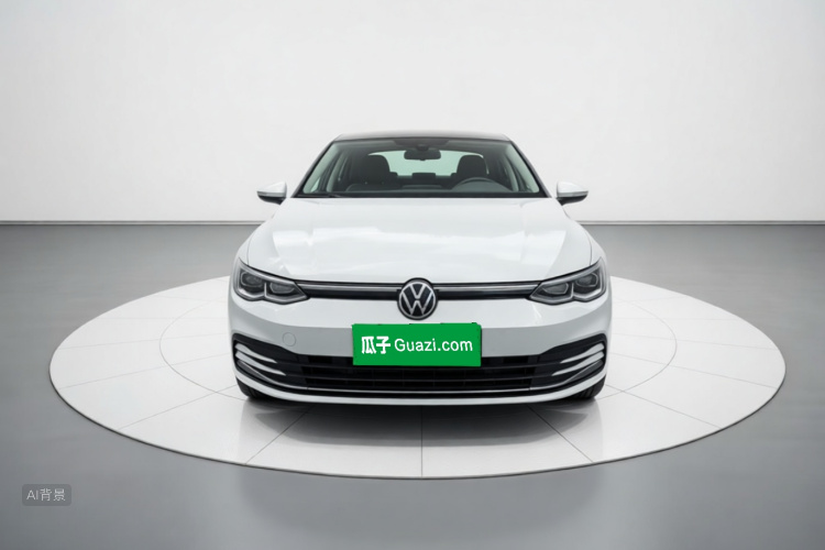 Volkswagen Golf 2022 immagine di auto #3