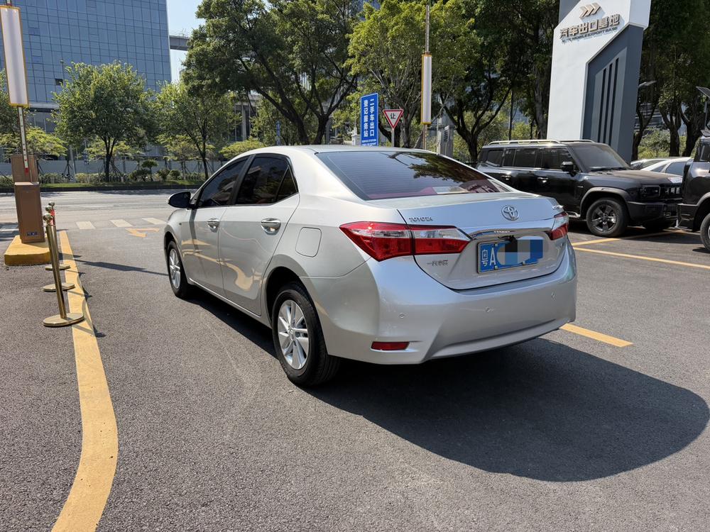 Toyota Corolla 2014 immagine di auto #4