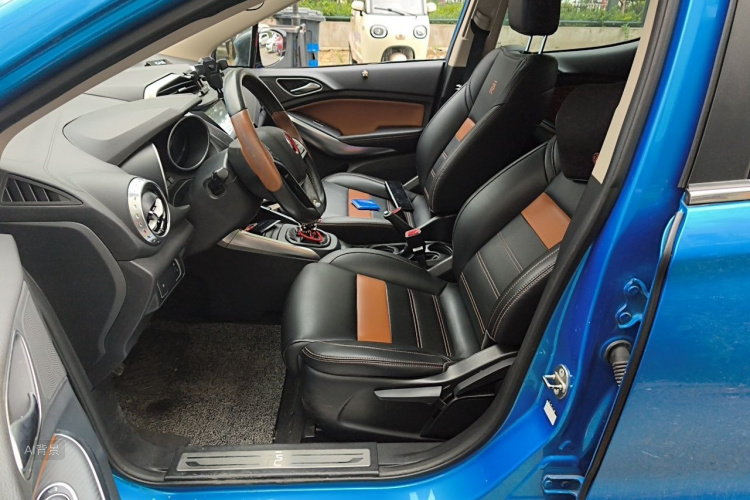 BYD Yuan 2016 #17 BYD Yuan 2016 car image #17