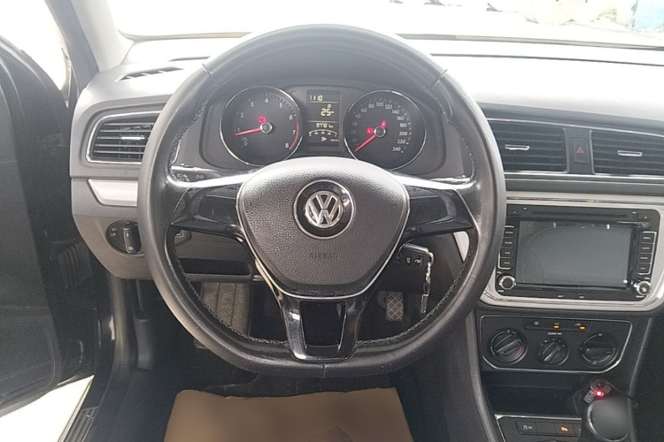 Volkswagen Lavida 2016 immagine di auto #11