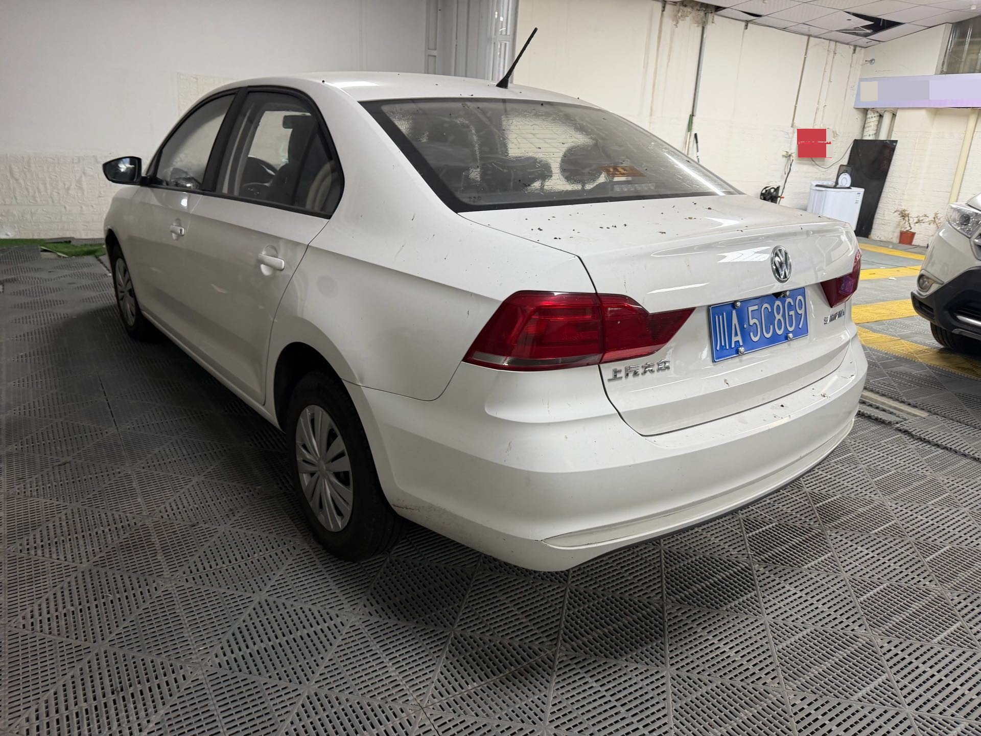 Volkswagen Santana 2019 car image #8