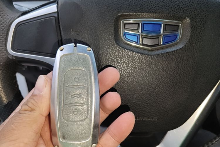 GEELY Emgrand GS 2017 #14 GEELY Emgrand GS 2017 car image #14