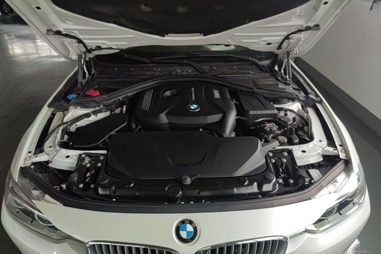 BMW 3 Series 2019 #22 BMW 3 Series 2019 immagine di auto #22
